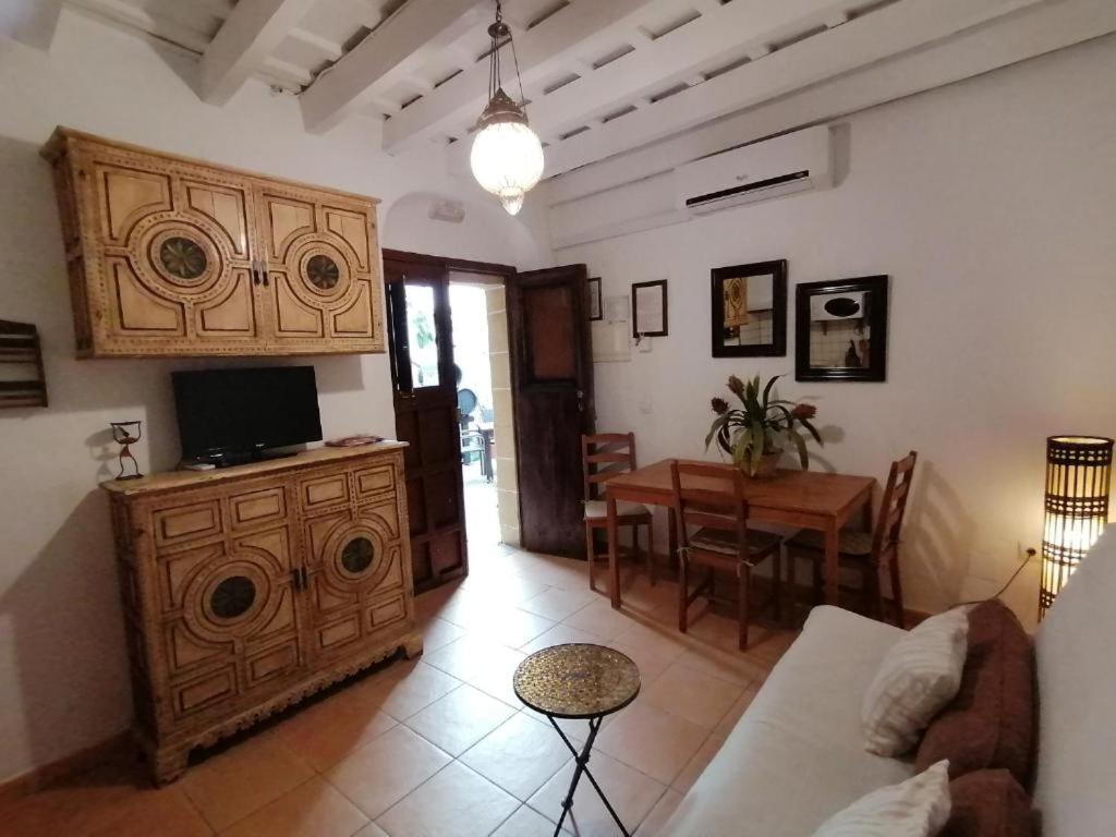 Apartamentos El Patio Andaluz Jerez de la Frontera Ngoại thất bức ảnh